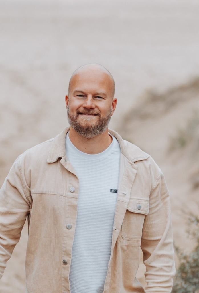 Cliff van Hoeven